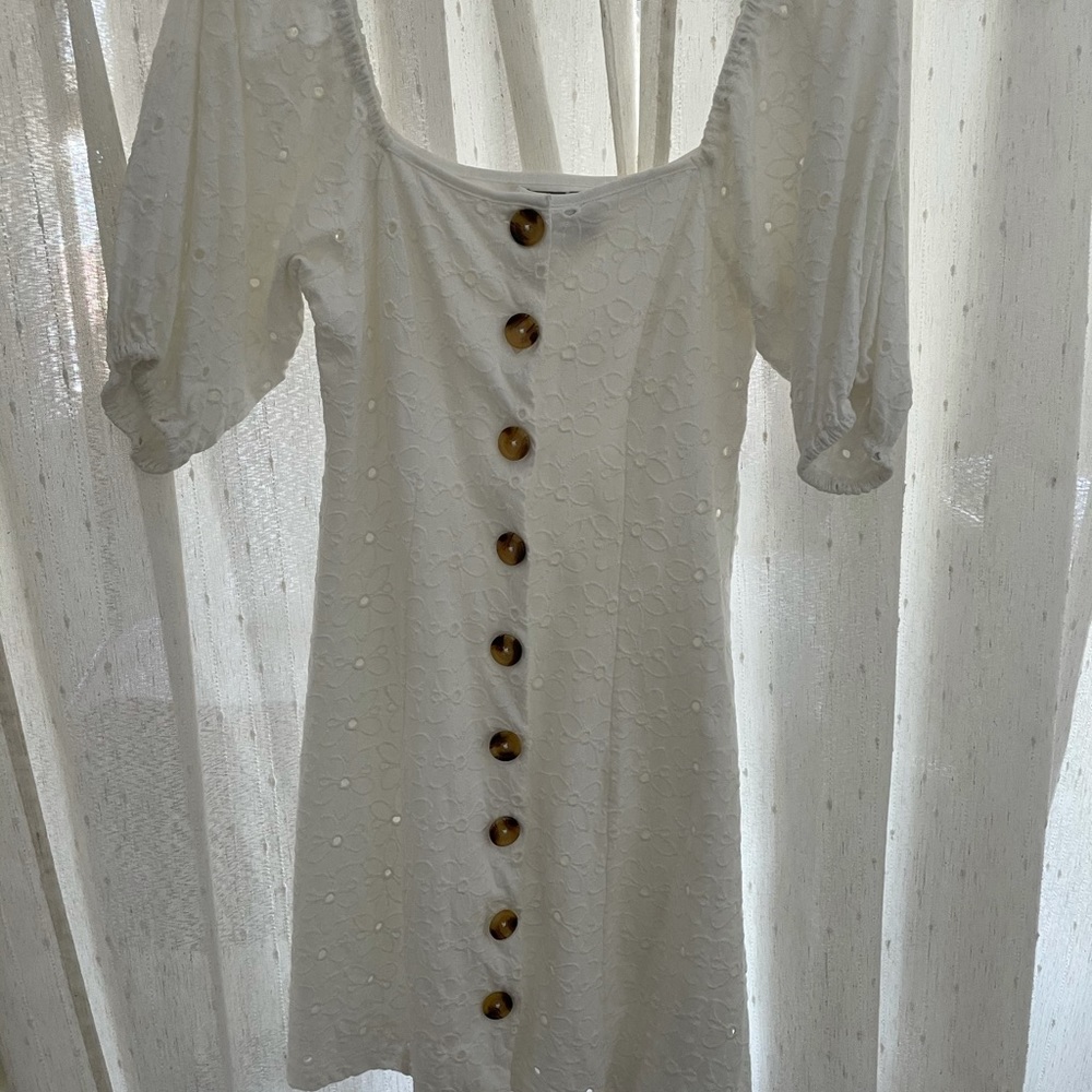 White short dress with embroidery